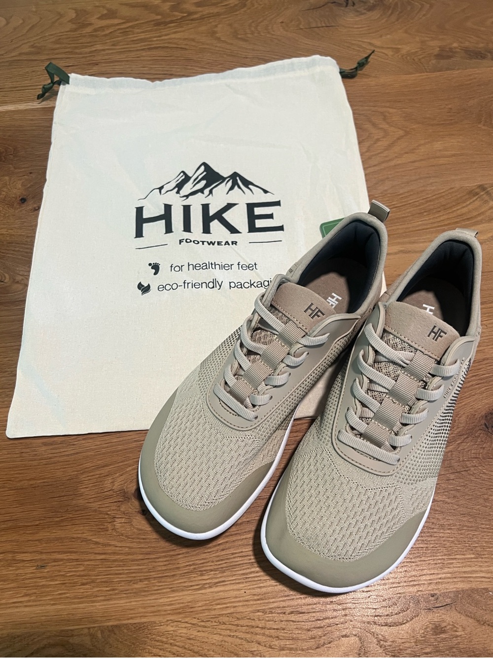 Hike Footwear Stride Barefoot Minimalist Shoes Beige Tan Men’s 9-9.5 NWT